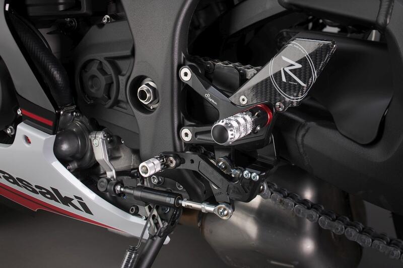 Ajustable Rear Sets - "R" Version,Reverse Shifting for Kawasaki Naturale